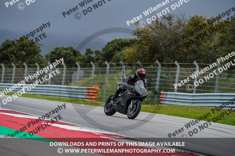 motorbikes;no limits;peter wileman photography;portimao;portugal;trackday digital images
